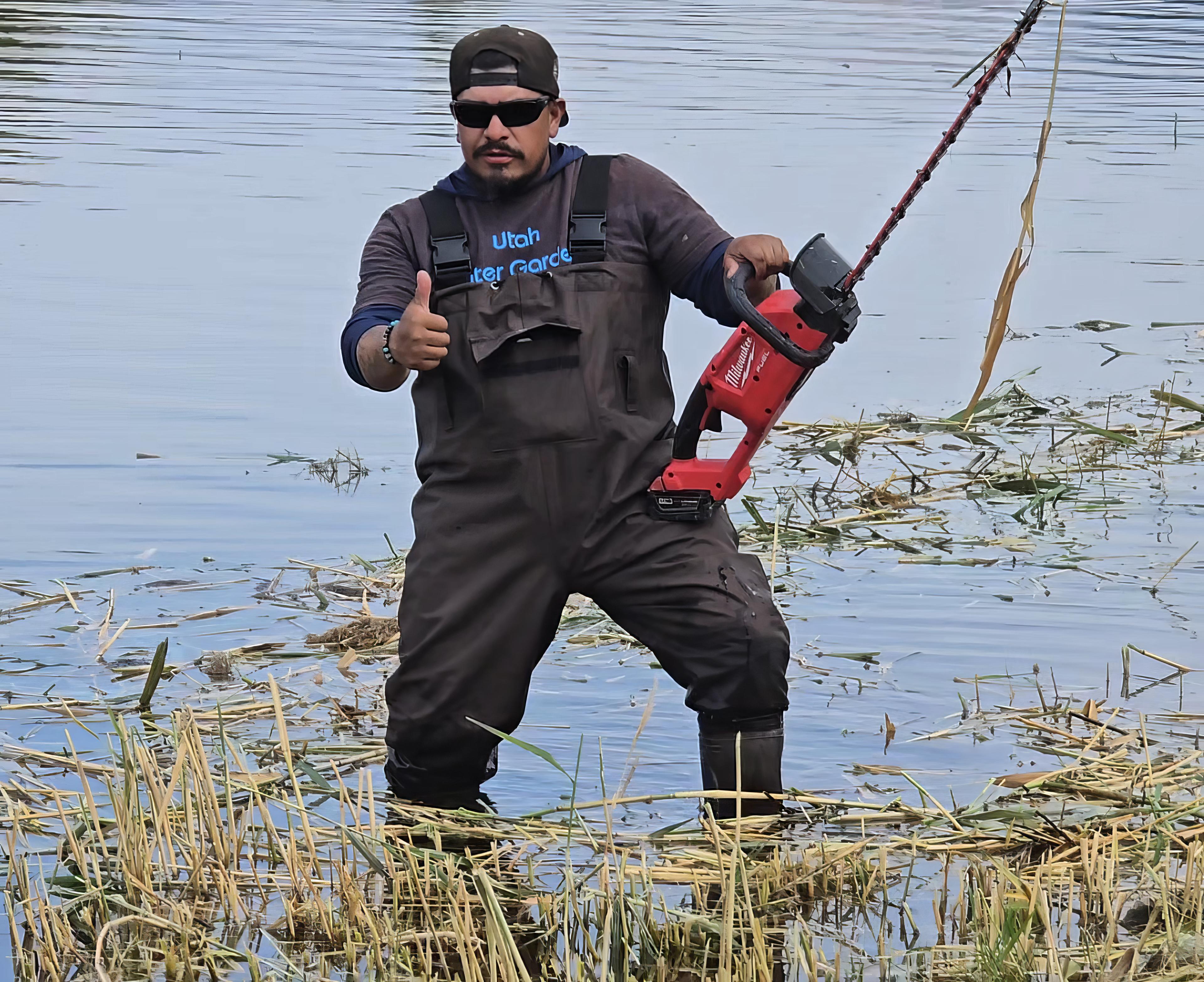Professional pond maintenance technician in Utah